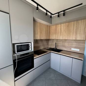 Продается Многокомнатная квартира, 84 м²