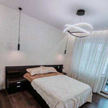 Продается Многокомнатная квартира, 99,3 м²