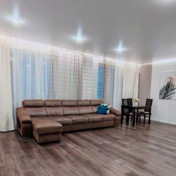 Продается Многокомнатная квартира, 99,3 м²