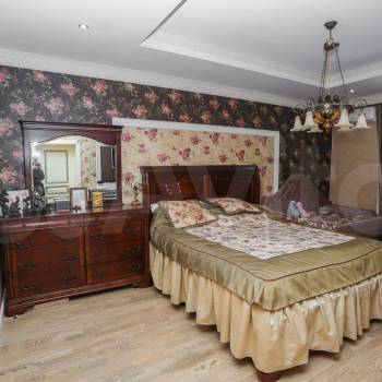 Продается Многокомнатная квартира, 206 м²