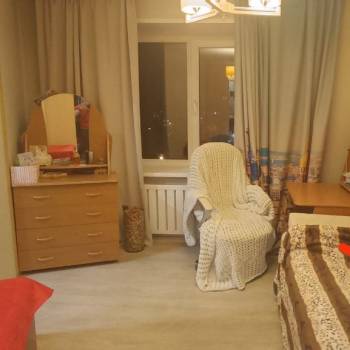 Продается Многокомнатная квартира, 73 м²