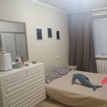 Продается Многокомнатная квартира, 73 м²