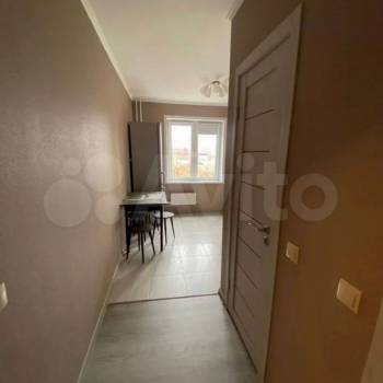 Продается 1-комнатная квартира, 41 м²