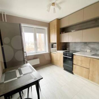 Продается 1-комнатная квартира, 41 м²