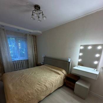 Продается 3-х комнатная квартира, 59 м²