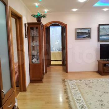 Продается Многокомнатная квартира, 81,5 м²