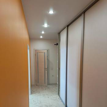 Продается 1-комнатная квартира, 68 м²