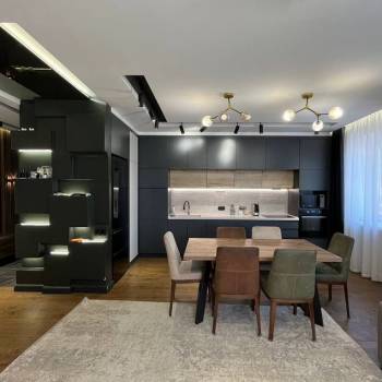 Продается Многокомнатная квартира, 120 м²