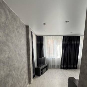 Продается 1-комнатная квартира, 38,3 м²