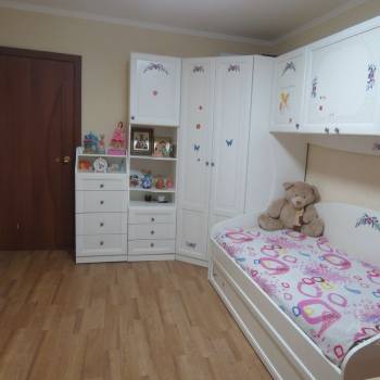 Продается 3-х комнатная квартира, 59 м²