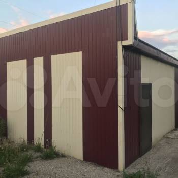 Продается Нежилое помещение, 1800 м²