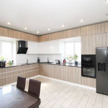 Продается Дом, 257 м²