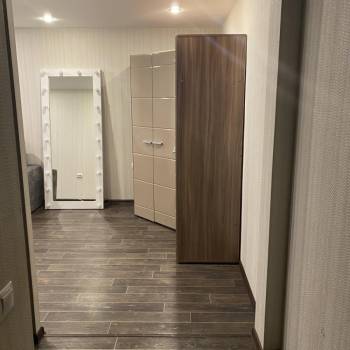 Продается 1-комнатная квартира, 32 м²