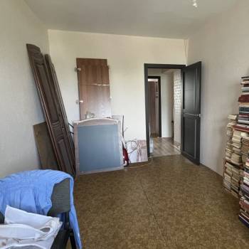 Продается Многокомнатная квартира, 80,9 м²