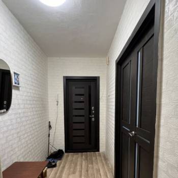 Продается Многокомнатная квартира, 80,9 м²