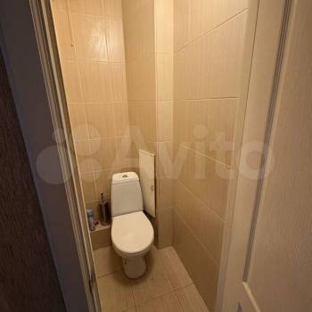 Продается Многокомнатная квартира, 79,6 м²