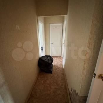 Продается Многокомнатная квартира, 79,6 м²