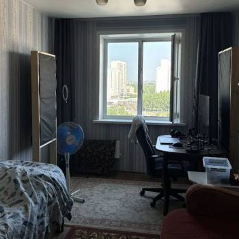 Продается Многокомнатная квартира, 83,5 м²