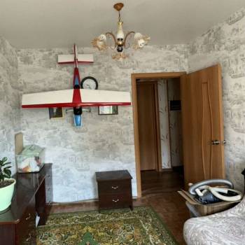 Продается Многокомнатная квартира, 83,5 м²