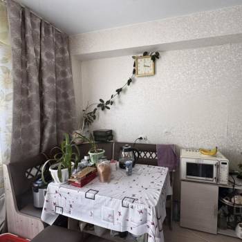 Продается 1-комнатная квартира, 36 м²