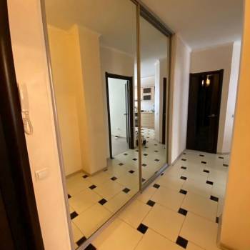 Продается 2-х комнатная квартира, 58,2 м²