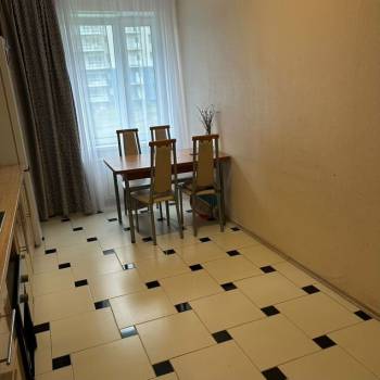 Продается 2-х комнатная квартира, 58,2 м²