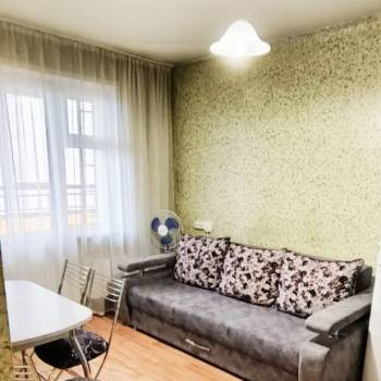 Сдается 1-комнатная квартира, 38 м²