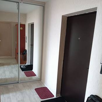 Продается 1-комнатная квартира, 40,6 м²