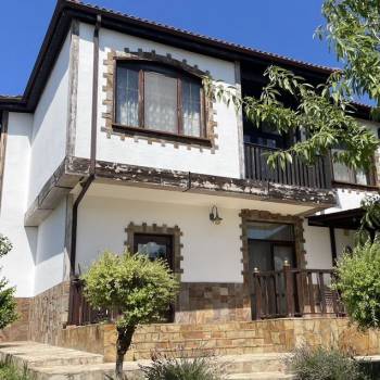 Продается Дом, 200 м²