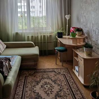Продается Многокомнатная квартира, 82,4 м²