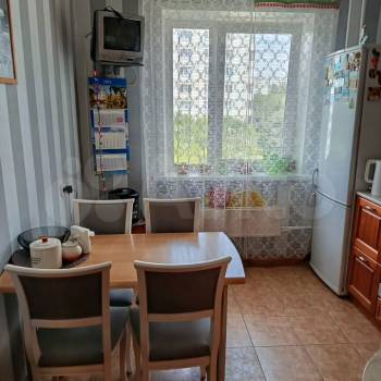 Продается Многокомнатная квартира, 82,4 м²