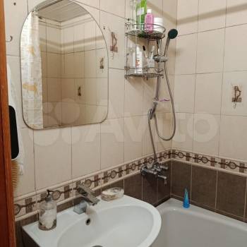 Продается Многокомнатная квартира, 82,4 м²