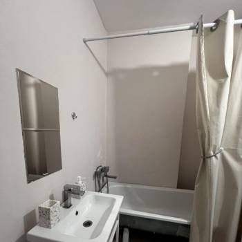 Продается 1-комнатная квартира, 35,7 м²