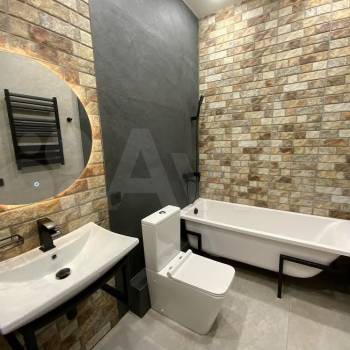 Продается 2-х комнатная квартира, 77,7 м²