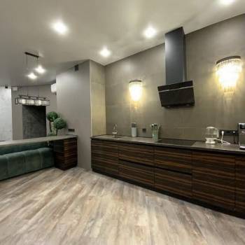 Продается 2-х комнатная квартира, 77,7 м²