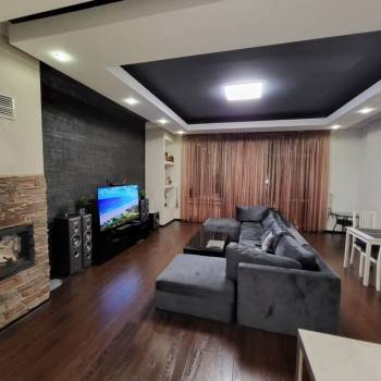 Продается 3-х комнатная квартира, 104,6 м²