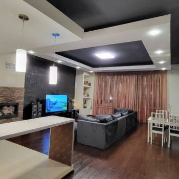 Продается 3-х комнатная квартира, 104,6 м²