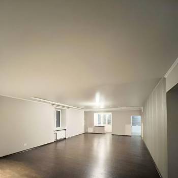 Продается 3-х комнатная квартира, 148 м²