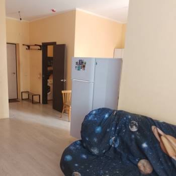 Продается 1-комнатная квартира, 36,8 м²
