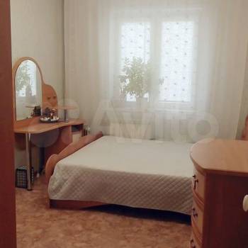 Продается Многокомнатная квартира, 82 м²