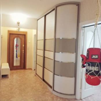 Продается Многокомнатная квартира, 82 м²