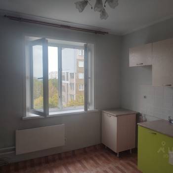 Сдается 1-комнатная квартира, 40,6 м²