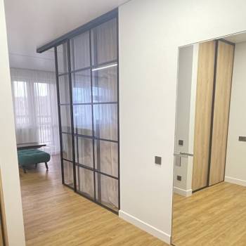 Продается 1-комнатная квартира, 49 м²