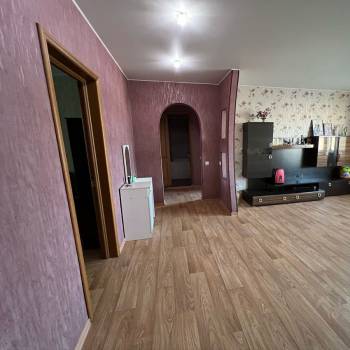 Продается Многокомнатная квартира, 79 м²