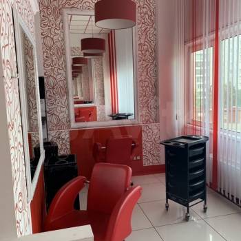 Продается Нежилое помещение, 70,4 м²