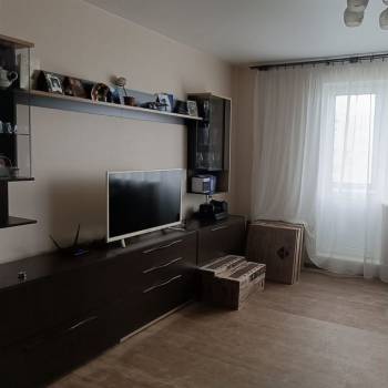 Продается Многокомнатная квартира, 79 м²