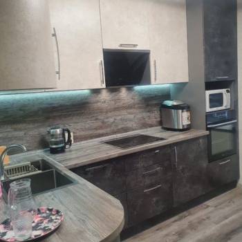 Продается Многокомнатная квартира, 81,6 м²