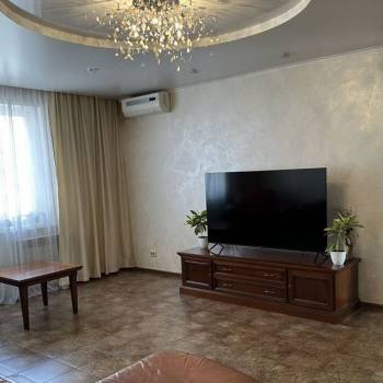 Продается Многокомнатная квартира, 81,5 м²