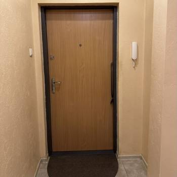 Продается Многокомнатная квартира, 81,5 м²