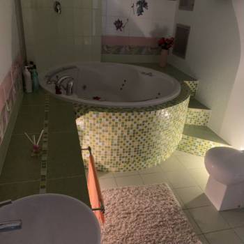 Продается 3-х комнатная квартира, 124,7 м²